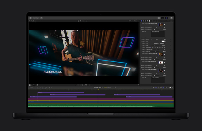 Tela do MacBook Pro de 16 polegadas, linha do tempo do Final Cut Pro com o corte de um clipe de vídeo que mostra um estúdio de gravação com cortinas ao fundo.
