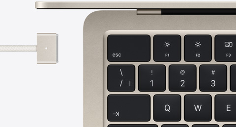 MacBook Air comète et câble MagSafe assorti