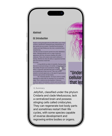 iPhone toont een raster van afbeeldingen met verschillende paddestoellampen van Etsy, naast tabbladen van Google en Pinterest