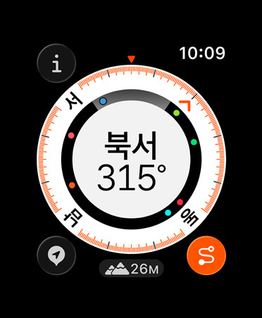 경로 되짚기 기능에 표시된 수치: 나침반, 고도, 표시된 경유지