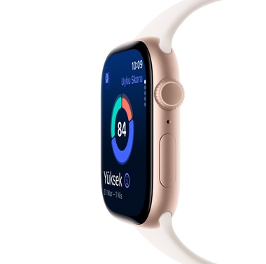 Ekranında uyku skoru ve diğer dinamik verilerin göründüğü Roze Altın rengi Alüminyum kasaya sahip Apple Watch Series 11’in yandan görünümü.