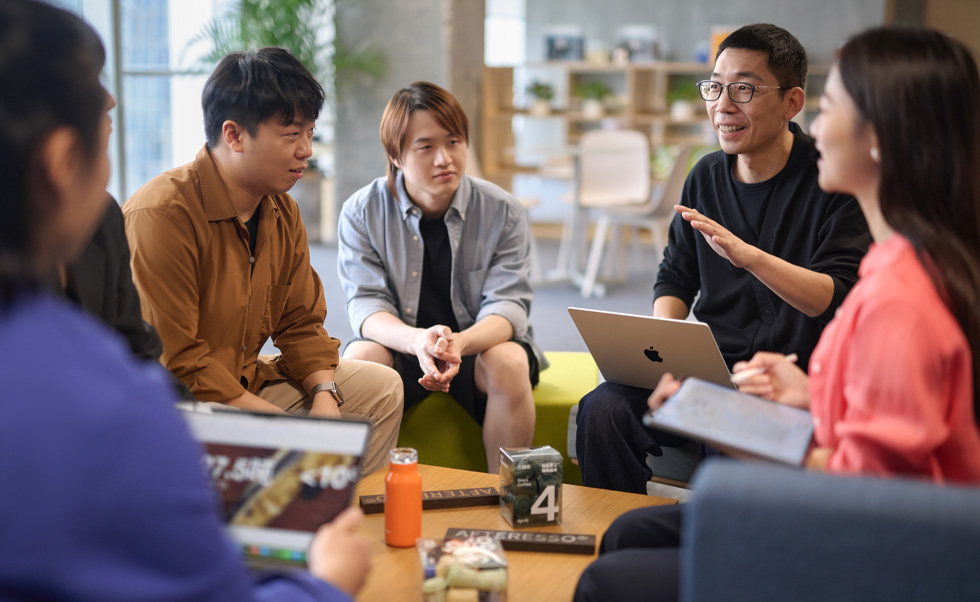 La tecnologia Apple è apprezzata da tutto il personale di Saturnbird.