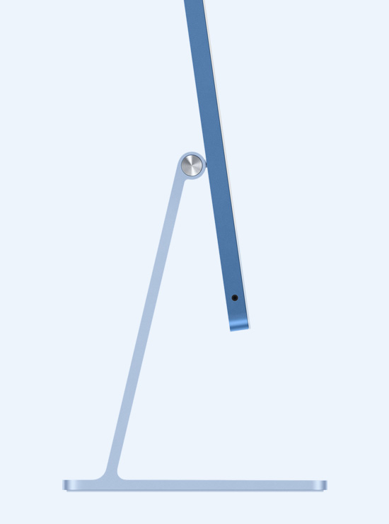 Skats no sāna uz zilu iMac