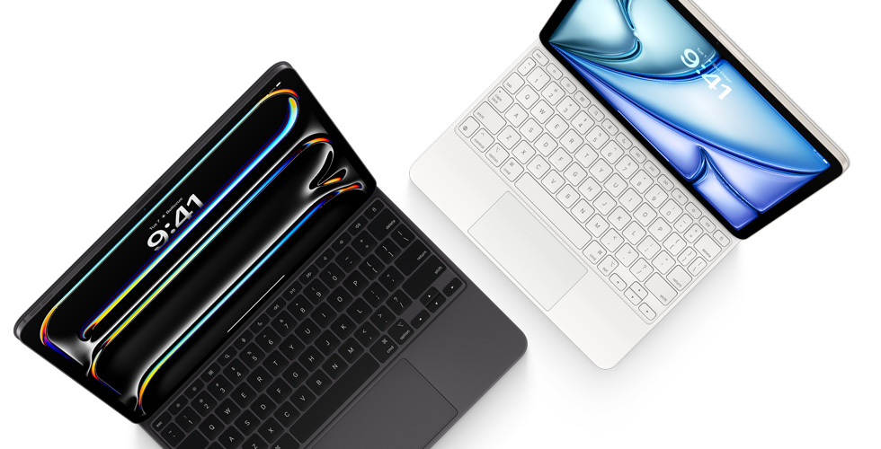 Skats uz iPad Pro ar pievienotu melnu iPad Pro paredzēto Magic Keyboard un iPad Air ar pievienotu baltu iPad Air paredzēto Magic Keyboard.